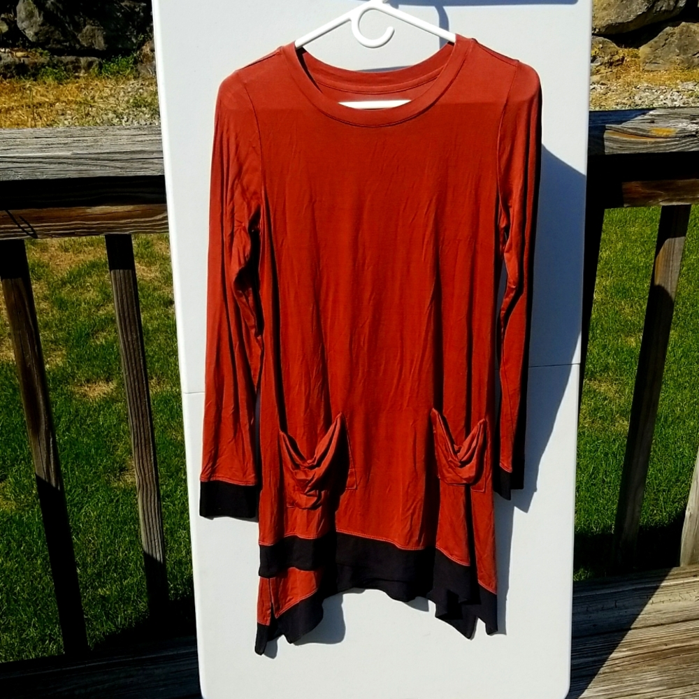 Nice top by LOGO Lori Goldstein